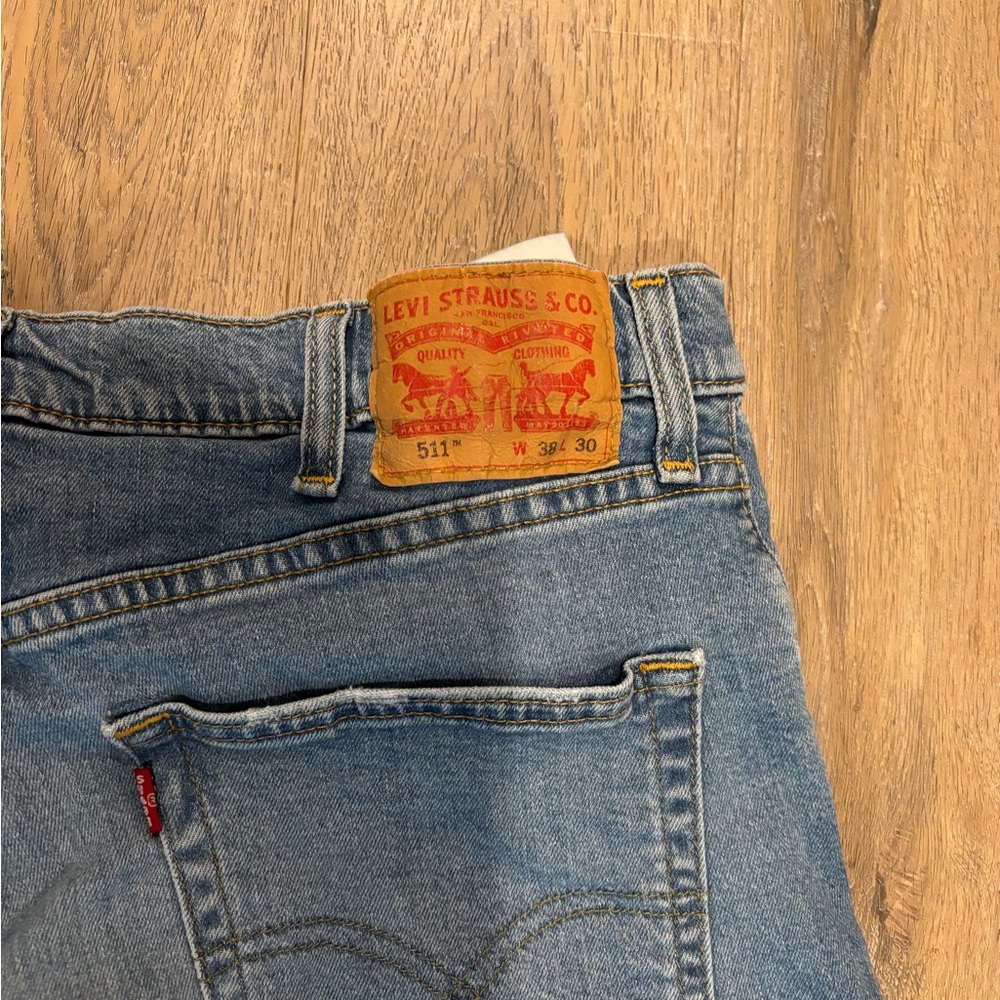 Men's  Levi’s Blue Distressed Jeans
